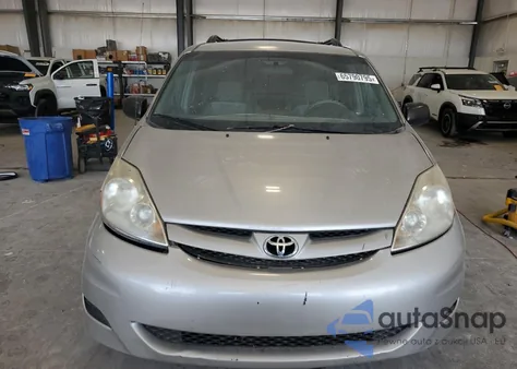 2026 Toyota Sienna Ce из США, поврежденный, VIN 5TDZK23CX8S100540